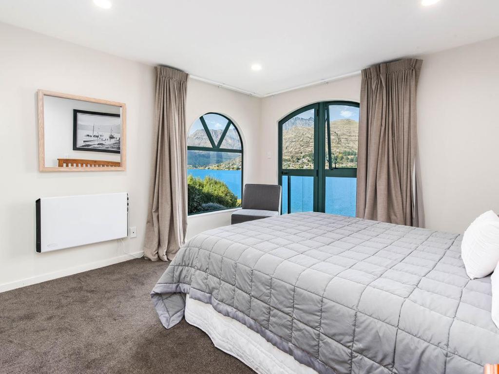 Lakefront Living At Remarkables Retreat - Unit 4 クイーンズタウン エクステリア 写真